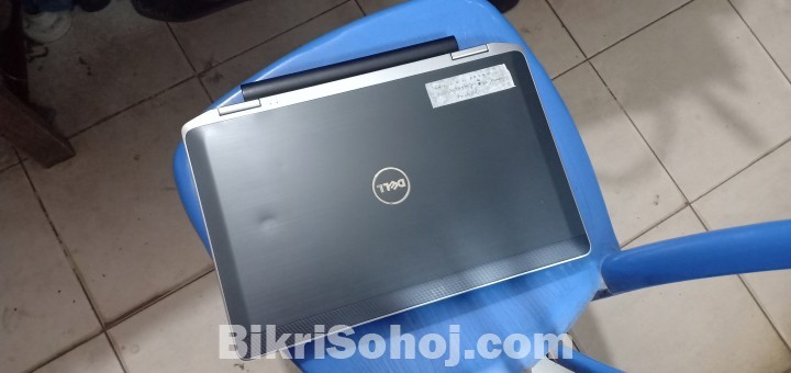 Dell E6320 // Core i5 // 4GB RAM // 500GB HDD.